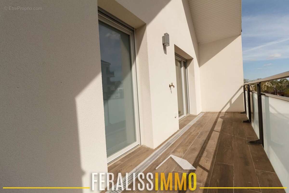 F4 en duplex tout neuf ! - photo 15