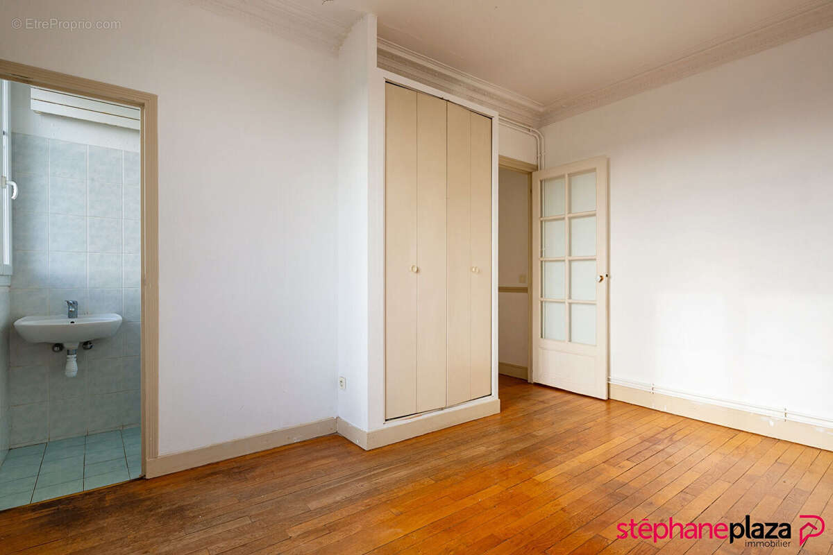 Appartement à COLOMBES