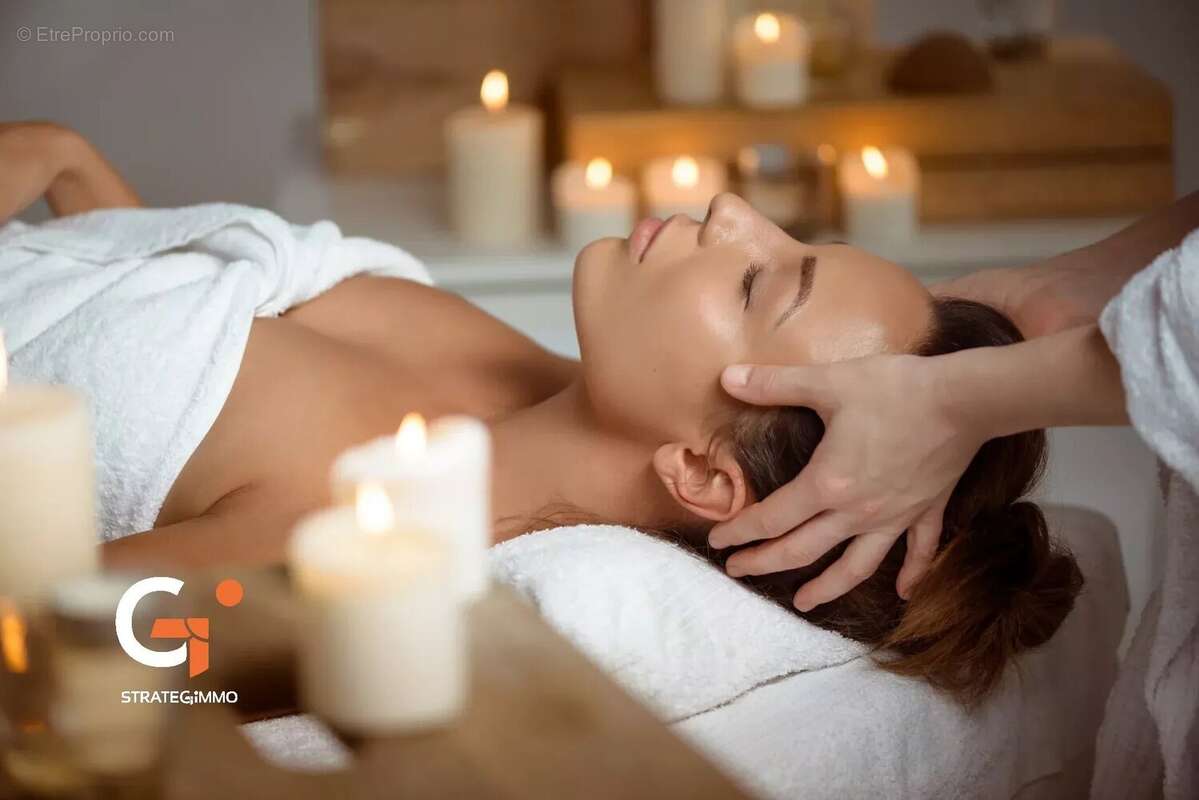 Commerce à BOURG-ACHARD