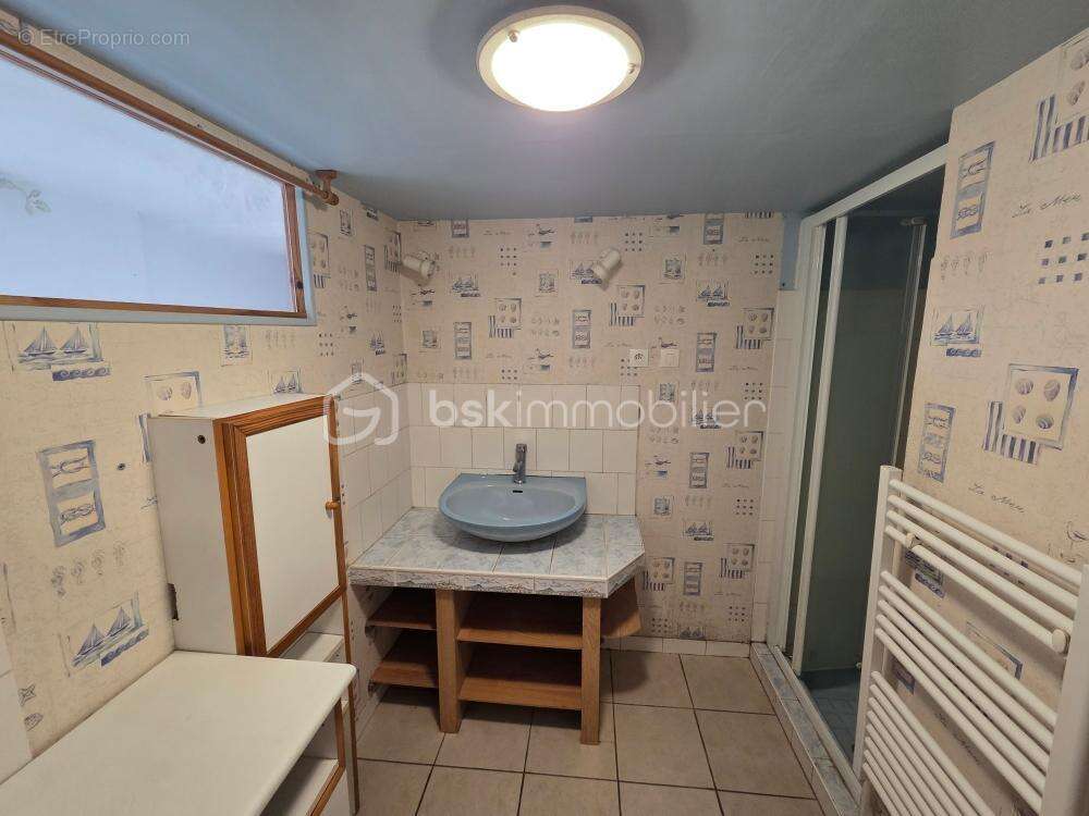 Maison à LE BUSSEAU