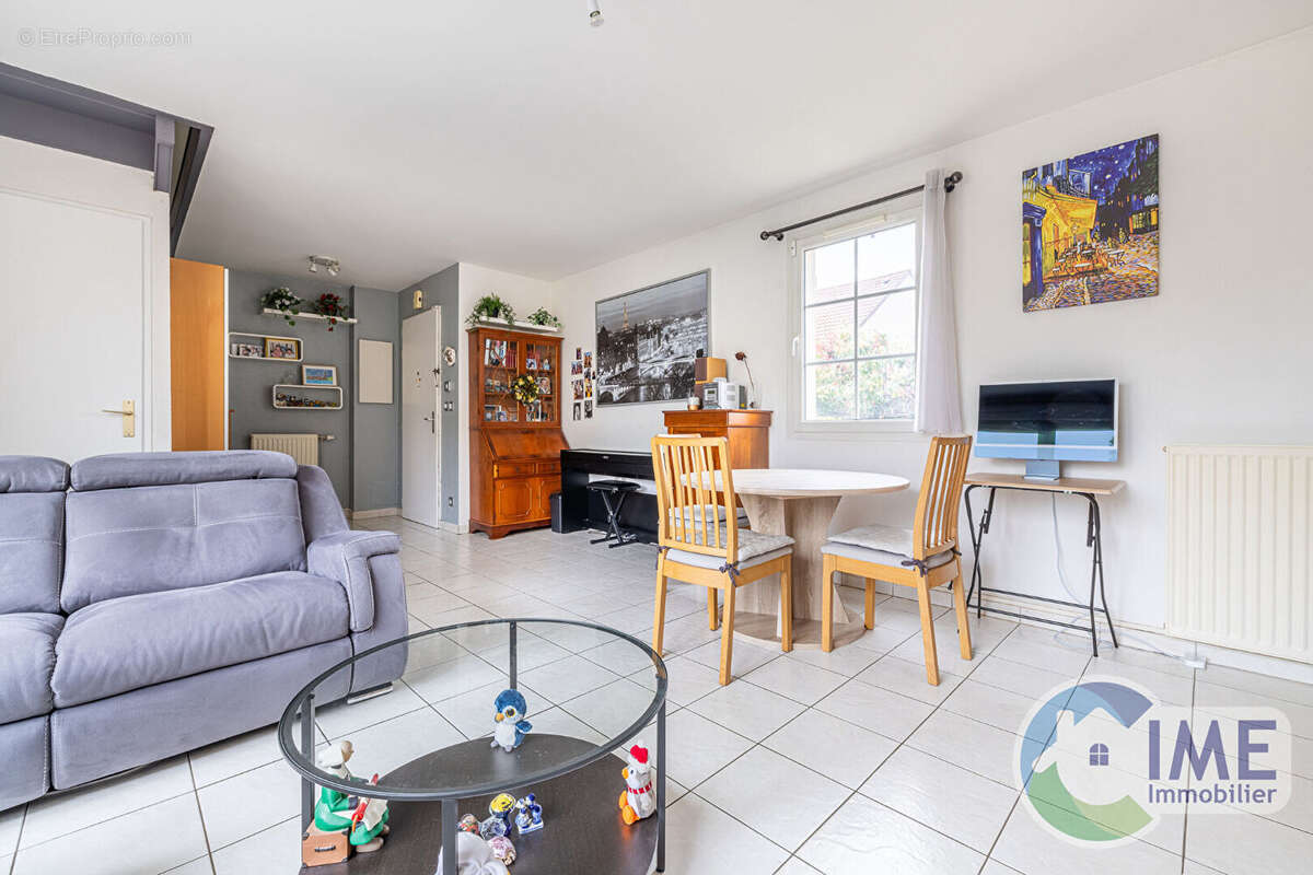 Maison à LONGJUMEAU