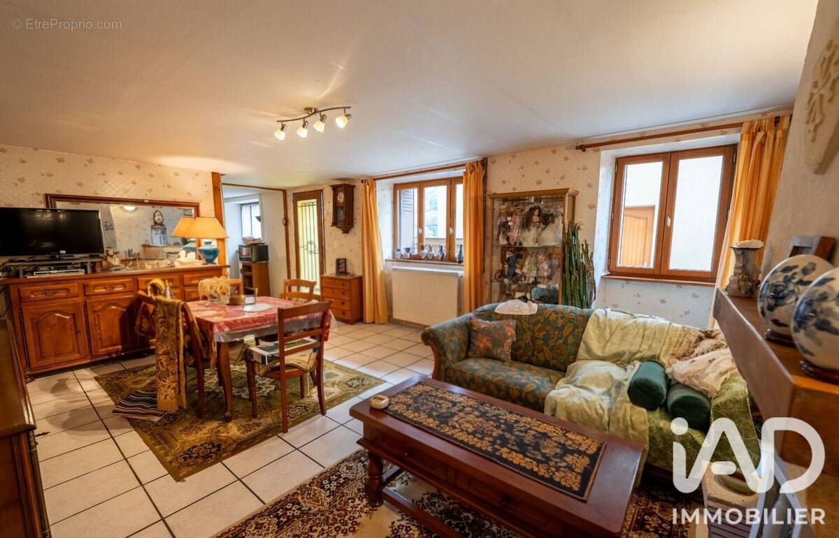 Photo 1 - Maison à SAINT-CHELY-D'AUBRAC