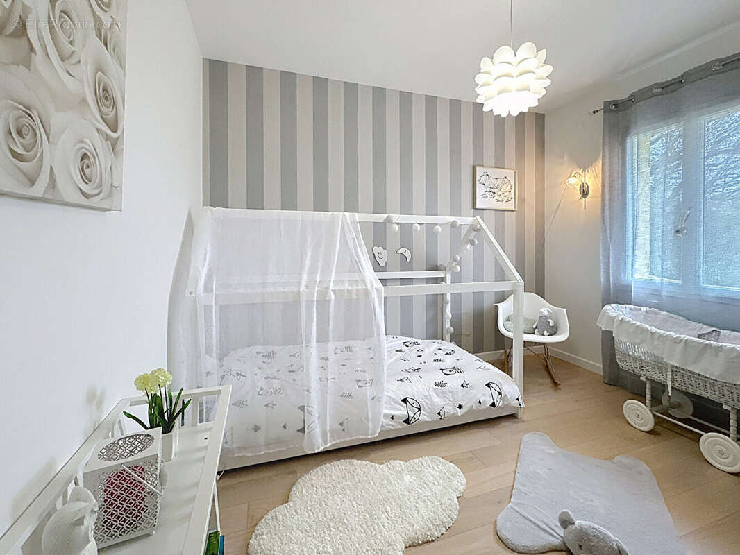 Maison à MONTAUROUX