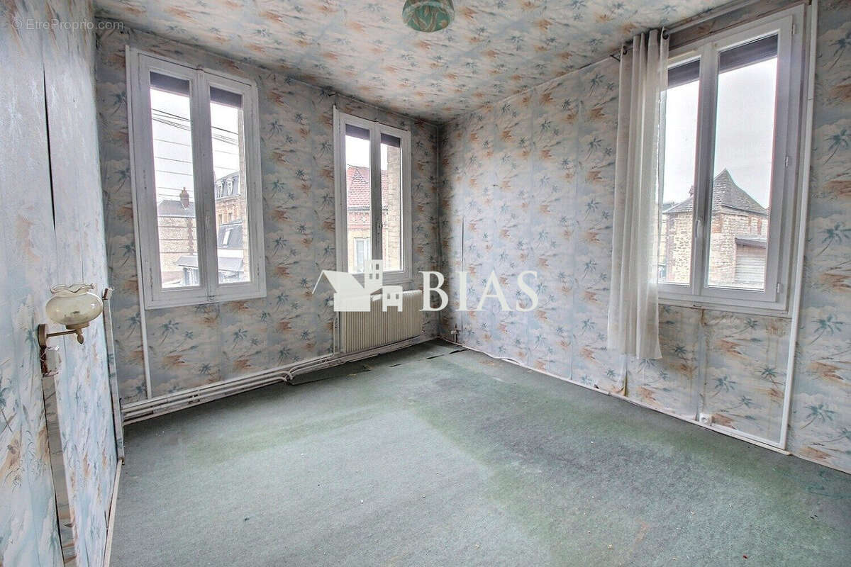 Maison à SAINT-AUBIN-LES-ELBEUF