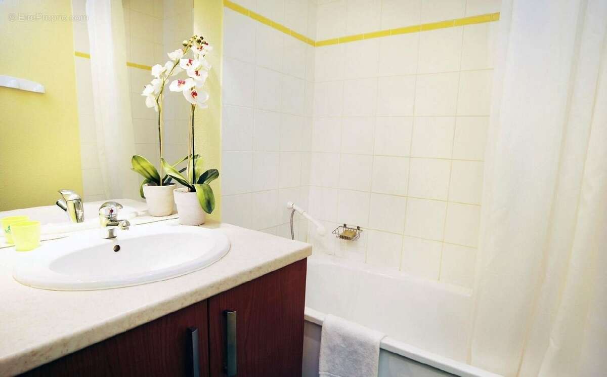 Appartement à AX-LES-THERMES