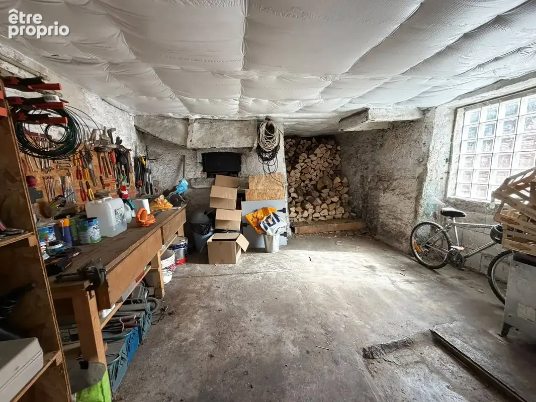 Vente maison de village rénovée, mitoyenne par l'arrière, sur terrain de 7,07 ares LA LONGINE - photo 20
