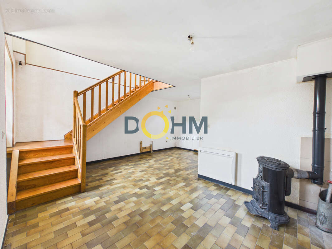 Appartement à SAINT-ETIENNE
