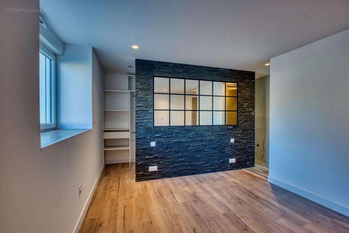 Maison à VAHL-LES-FAULQUEMONT