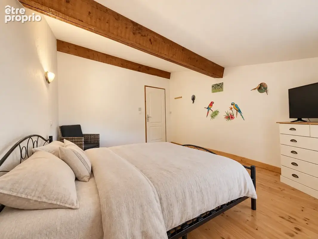 Maison de village en pierres 112 m2 habitables avec grande terrasse - Entre plan d'eau et centre-bourg de SAIN - photo 20