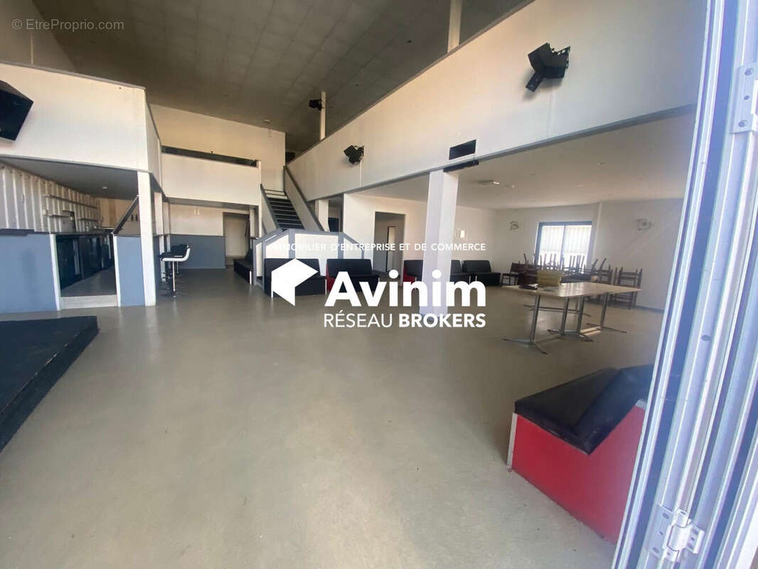 Commerce à MAGNY-EN-VEXIN