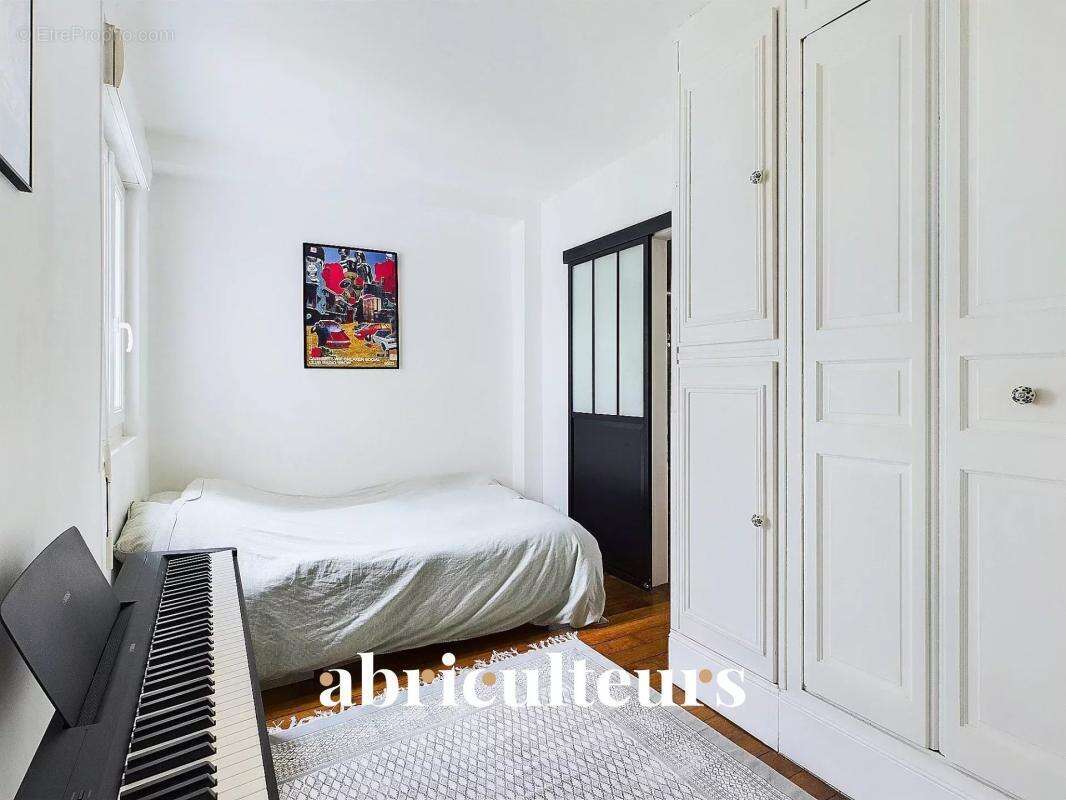 Appartement à PARIS-12E