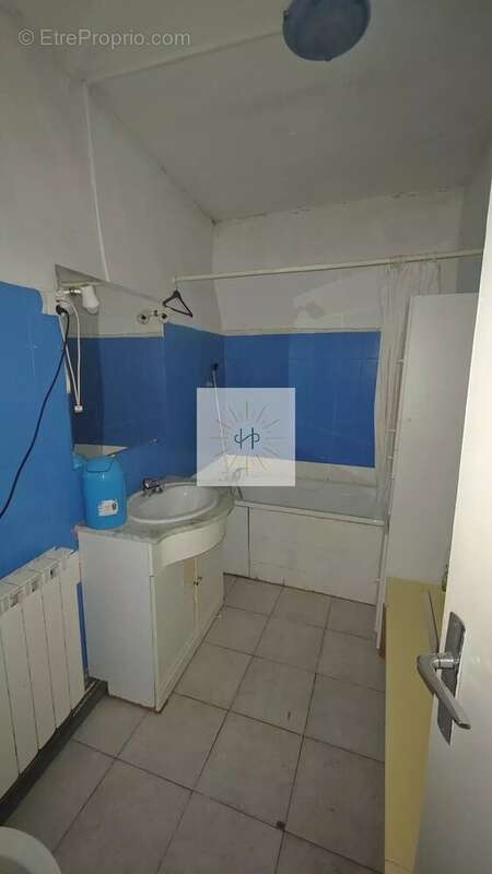 Maison à CRUAS