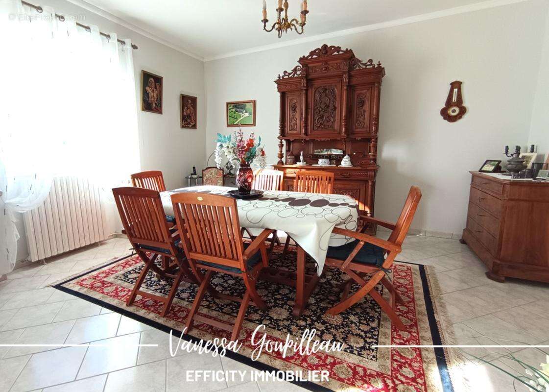 Maison à SAINT-HILAIRE-DE-RIEZ