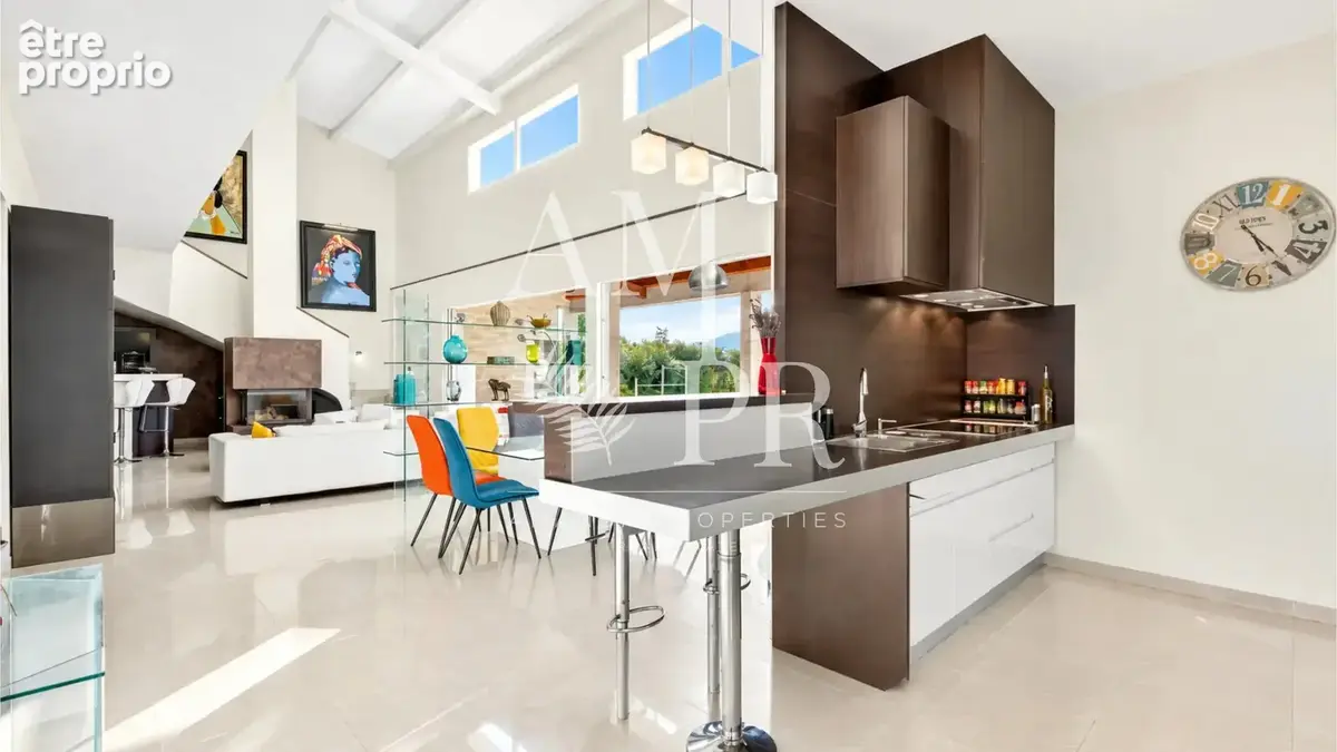 Cannes – Croix-des-Gardes  Villa d’Architecte Contemporaine de 210 m² au Cœur d’un Domaine Privé et Sécurisé - photo 7