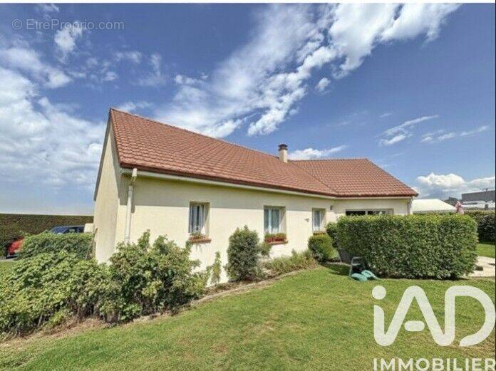 Photo 1 - Maison à SAINT-LEONARD