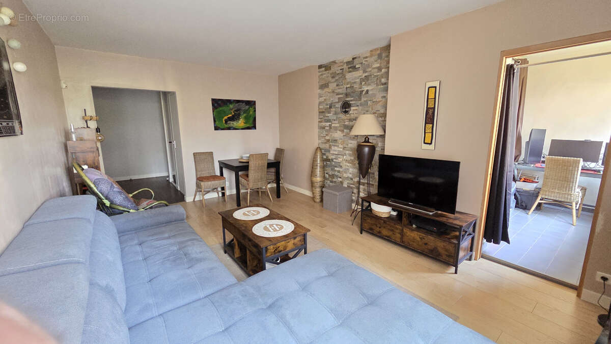 Appartement à BOISSY-SAINT-LEGER