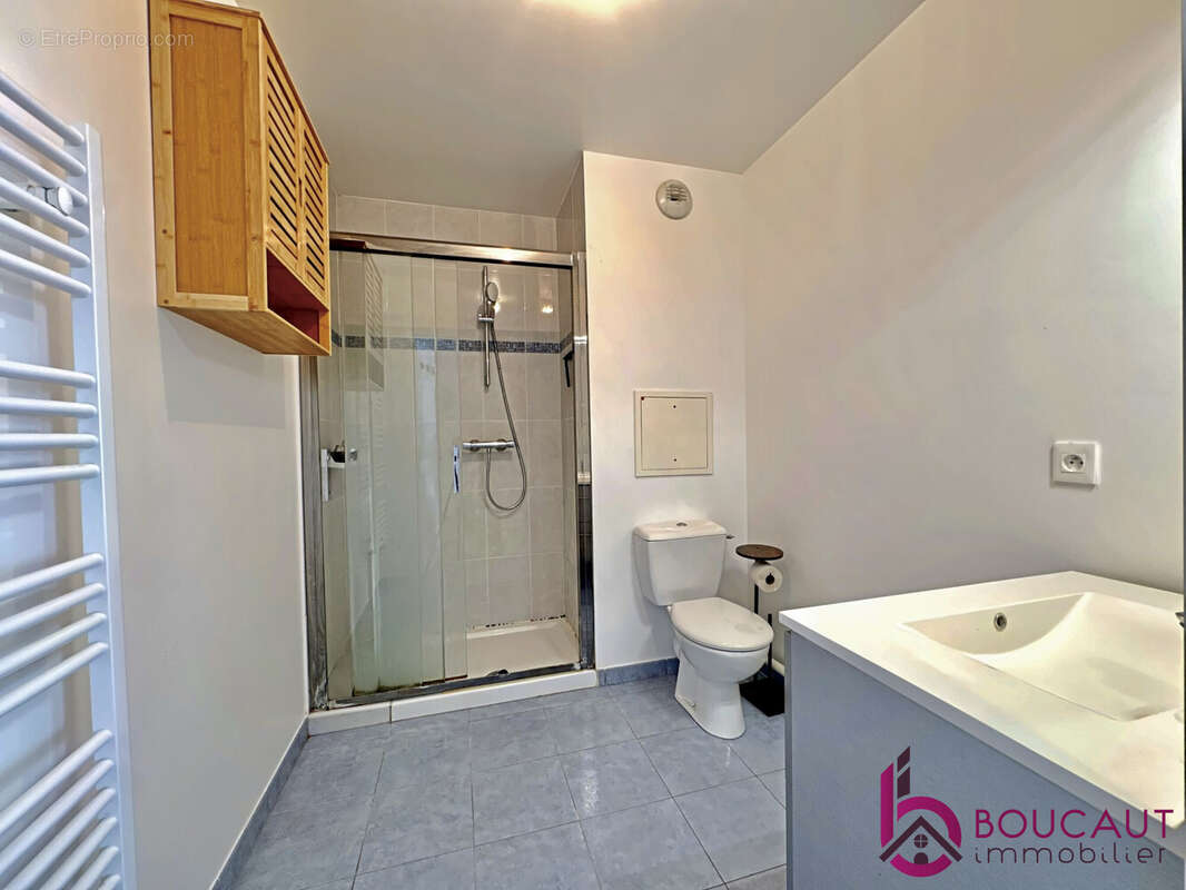 Appartement 41 m² à Le Plessis-Robinson  - photo 7