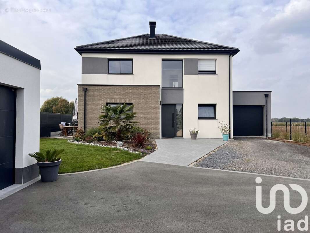 Photo 8 - Maison à PROVIN