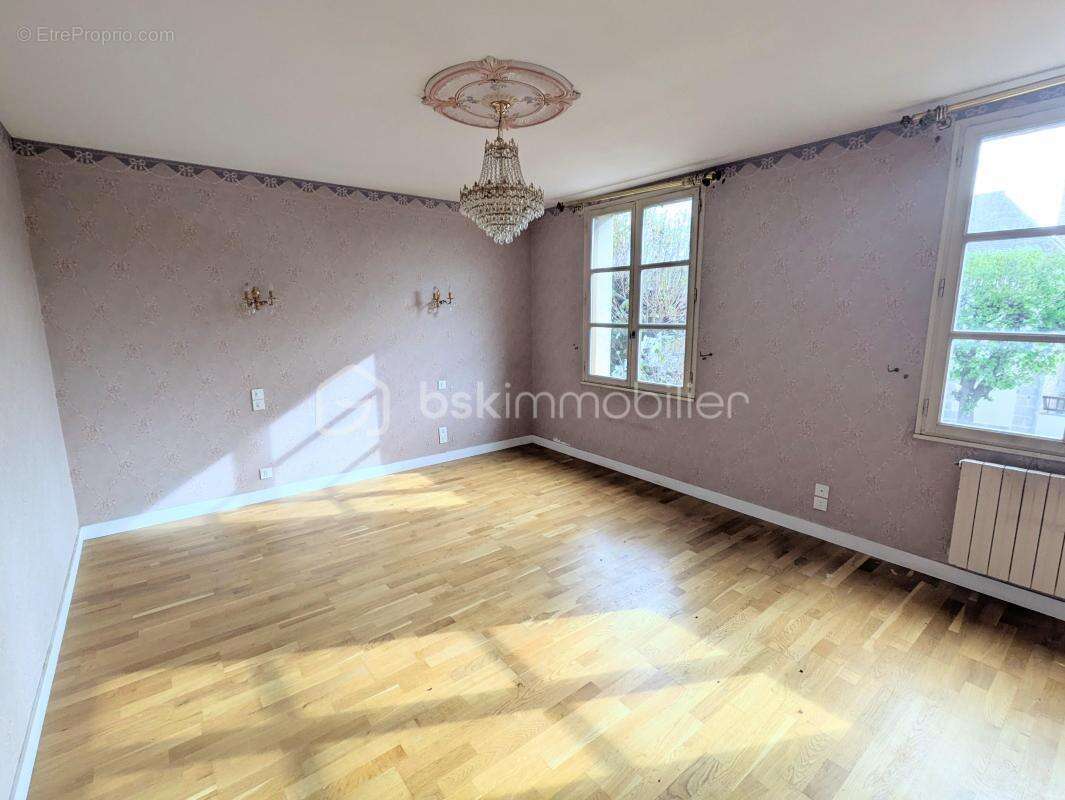 Maison à LA GUERCHE-DE-BRETAGNE