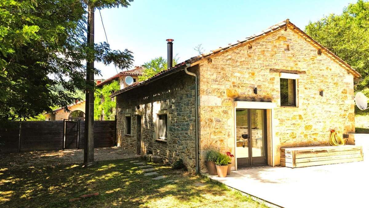 Maison à SAINT-ANTONIN-NOBLE-VAL