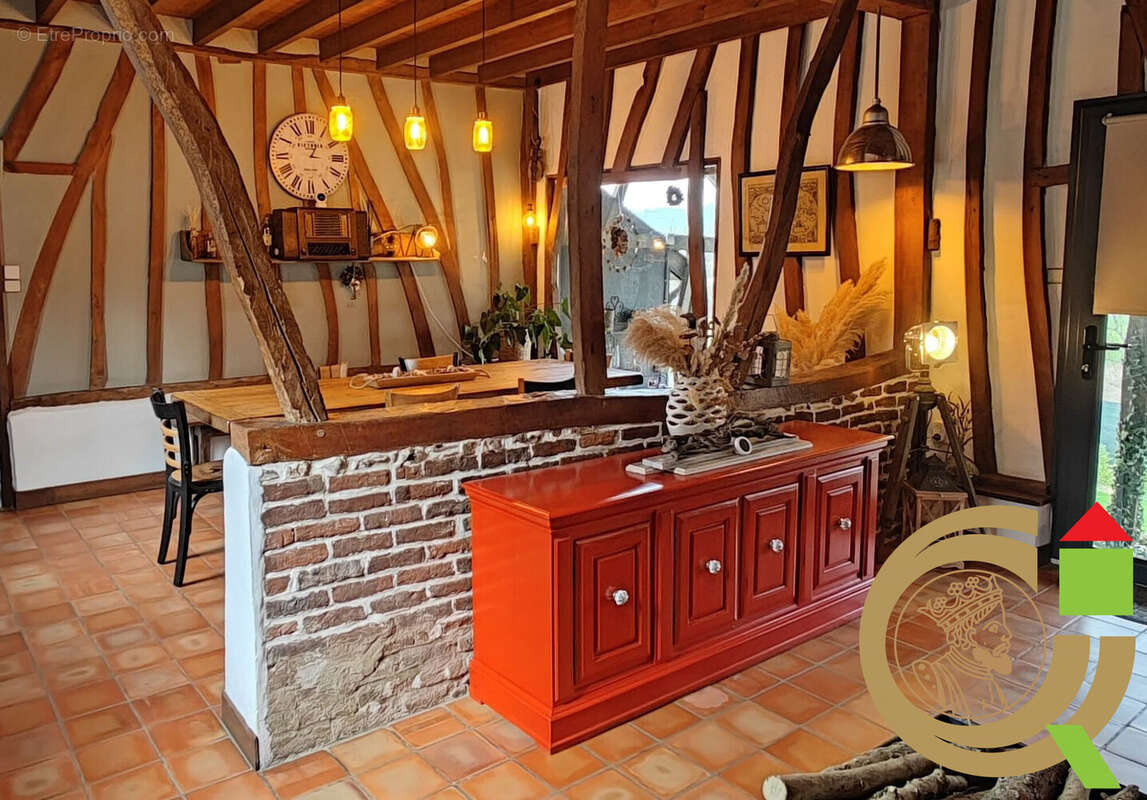 Maison à PARENTY