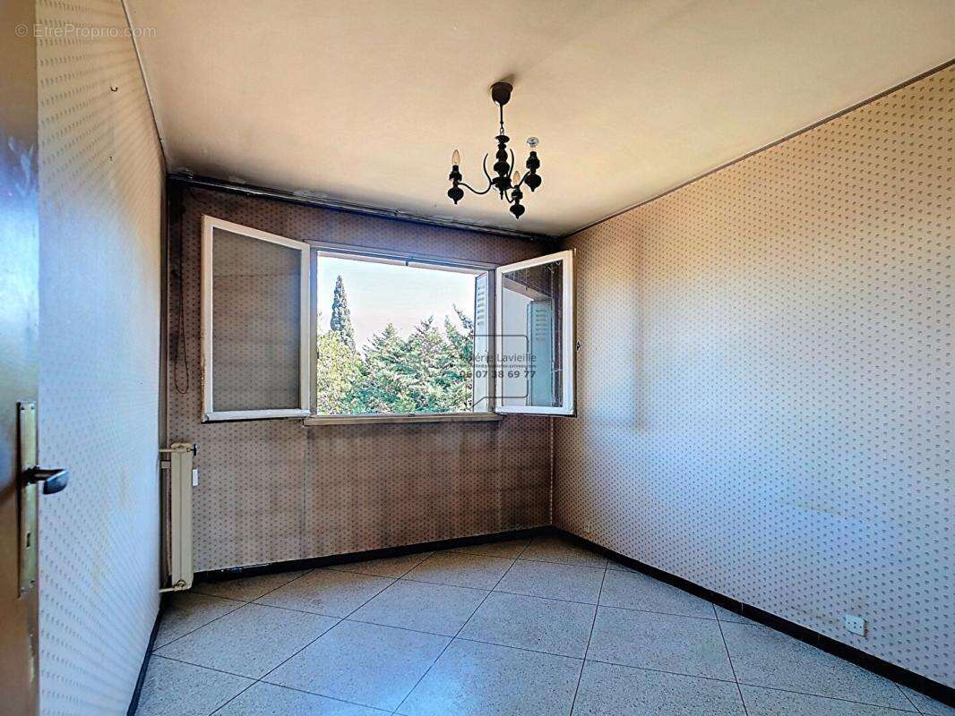 Appartement à MARSEILLE-13E