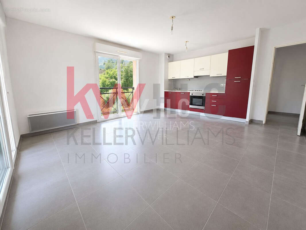 Appartement 59 m² à Grasse  - photo 4