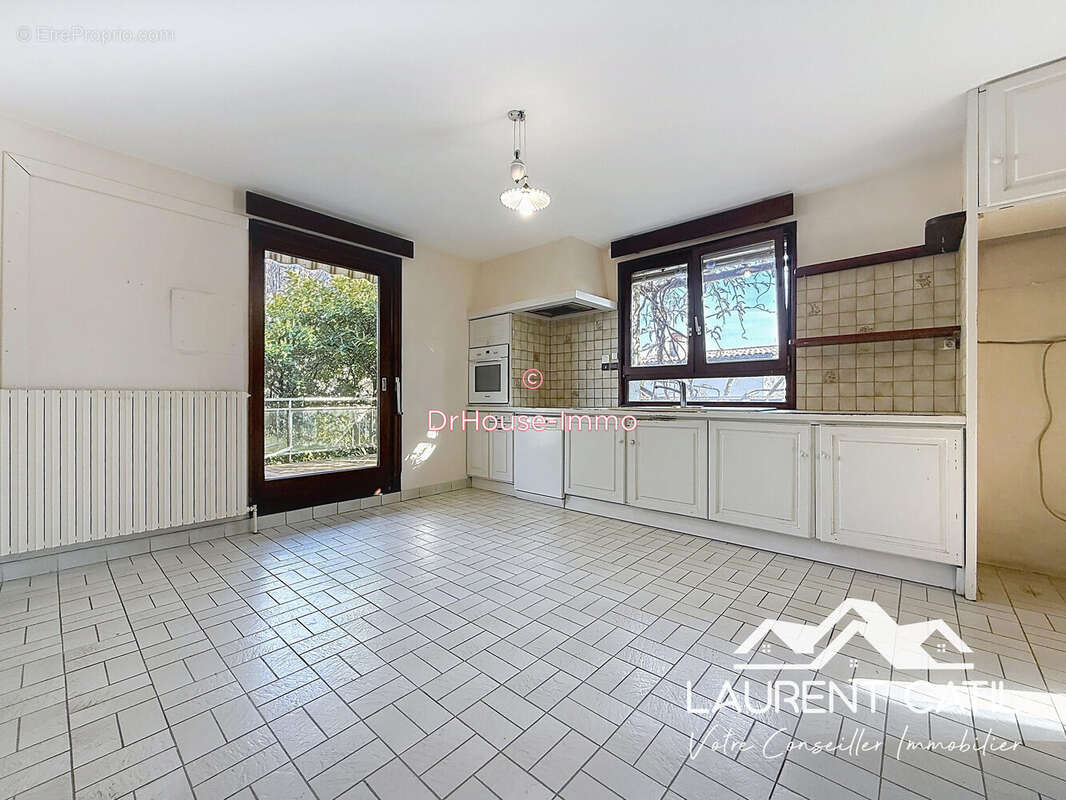 Maison à ROMANS-SUR-ISERE