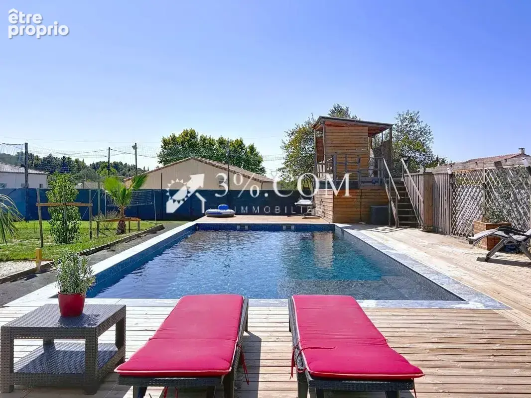 Belle maison contemporaine 6 pièces de 148 m2 avec piscine - photo 8