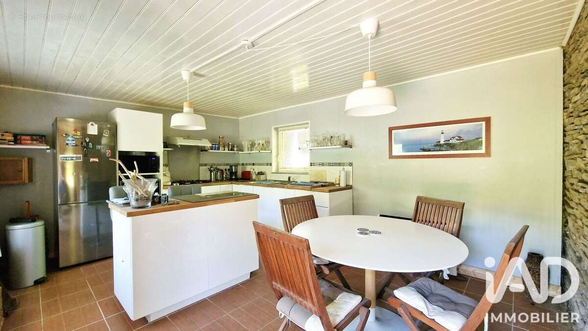 Maison 86 m² à Gourin  - photo 4