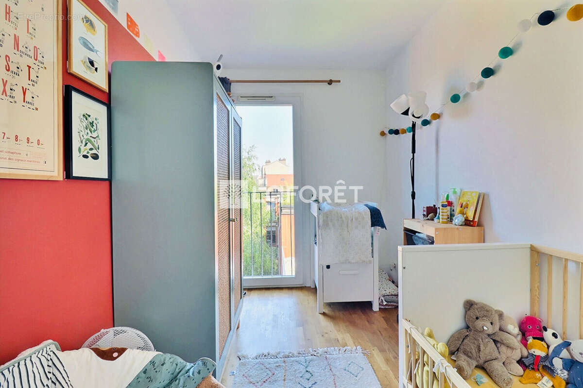 Appartement St Denis 4 pièce(s) 84m2 - photo 10
