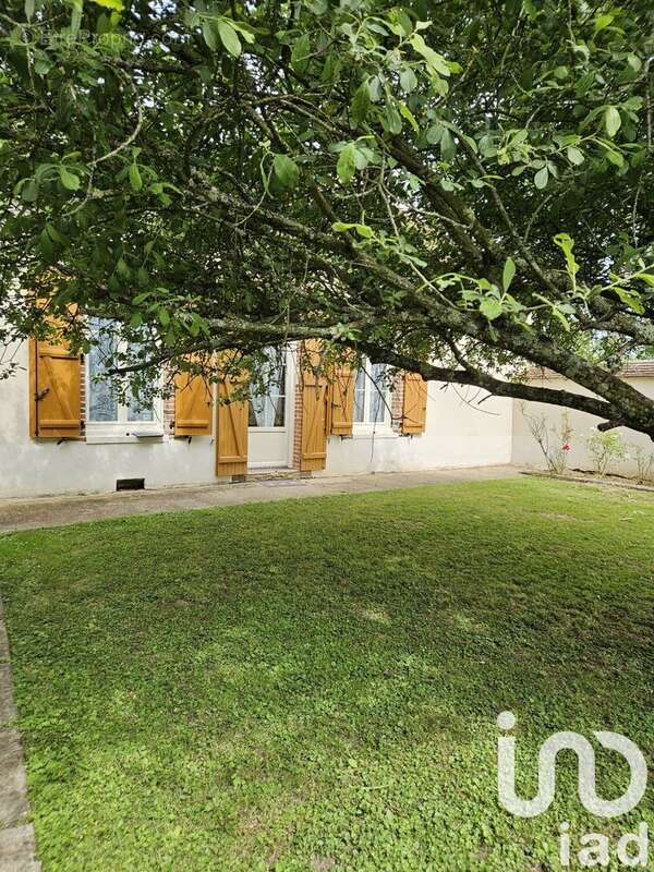 Photo 2 - Maison à ARMEAU