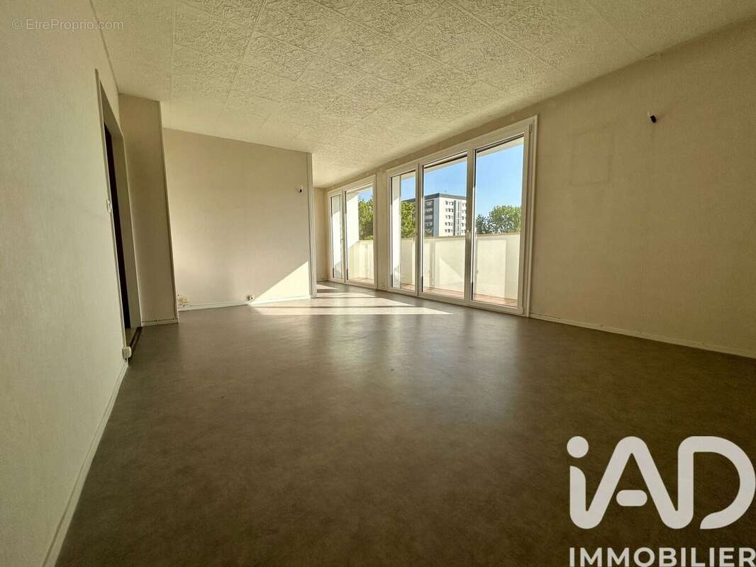 Photo 4 - Appartement à SAINT-QUENTIN