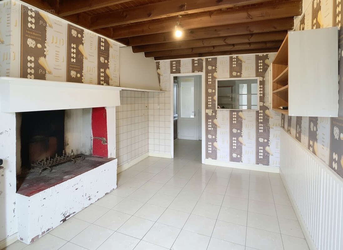 Maison à CERISY-LA-SALLE