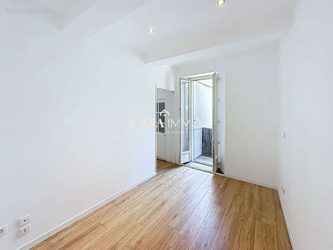 Appartement à HYERES