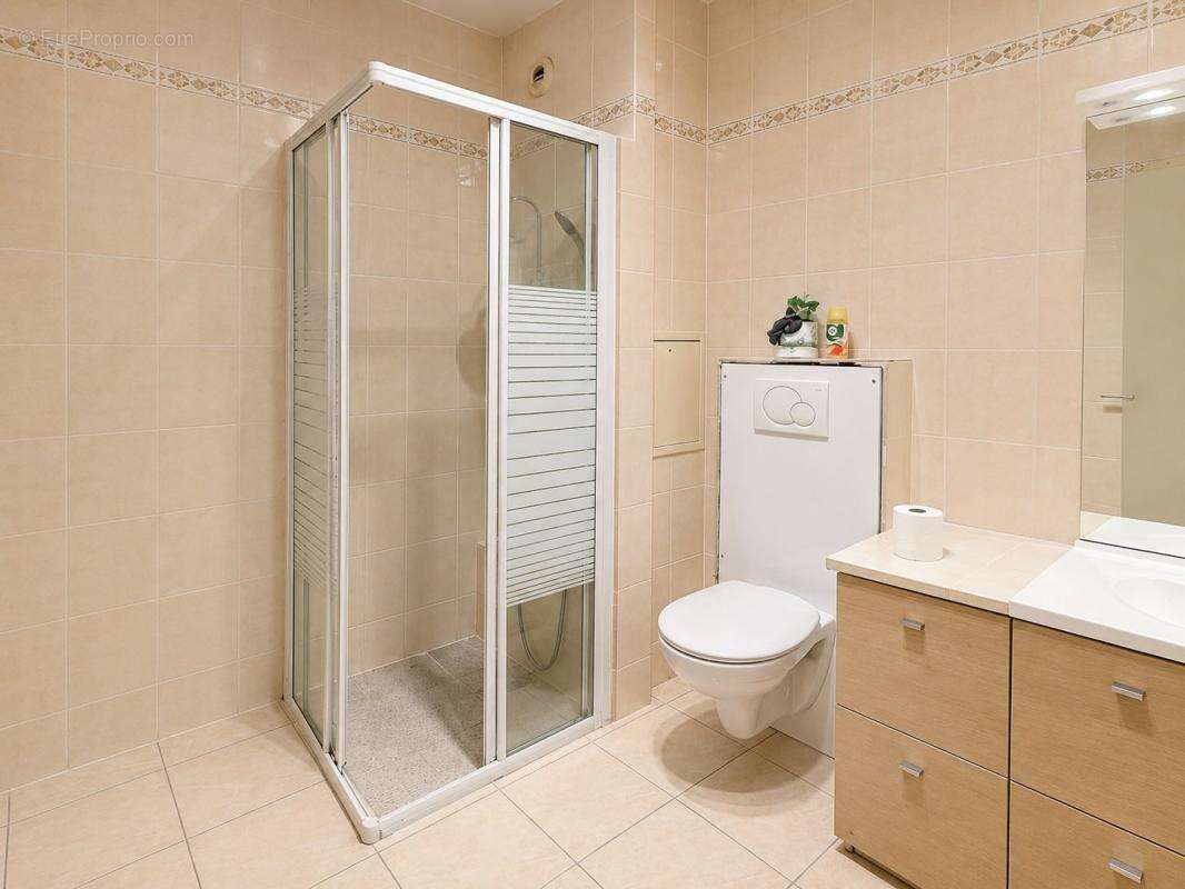 Appartement à BUSSY-SAINT-GEORGES