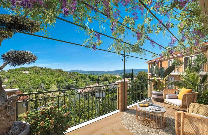 Appartement à GRIMAUD
