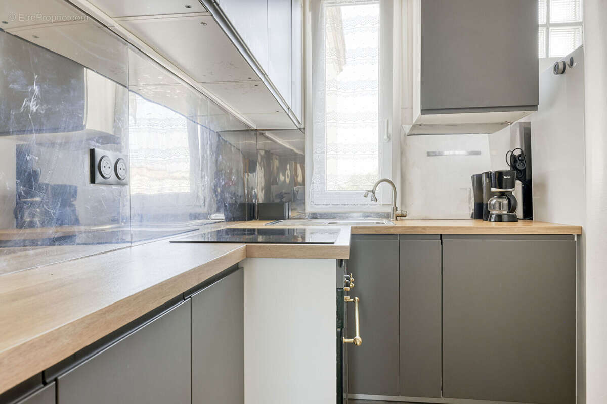 Appartement à IVRY-SUR-SEINE