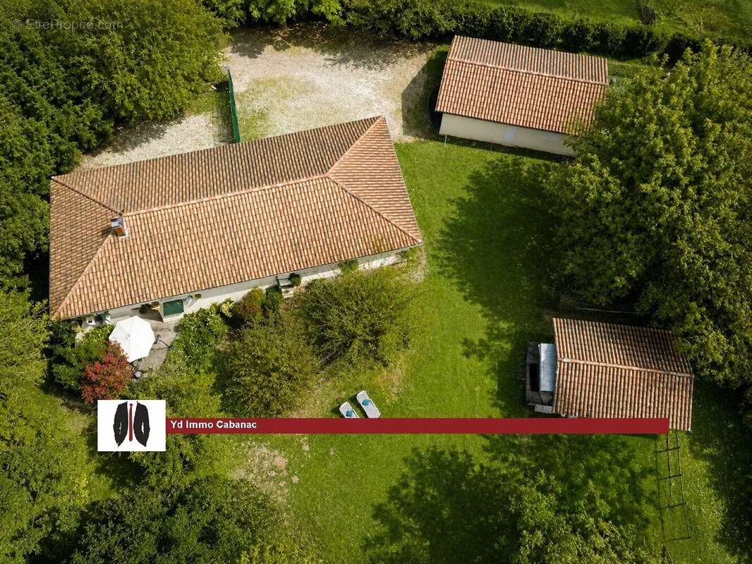 Maison à SAINT-MORILLON