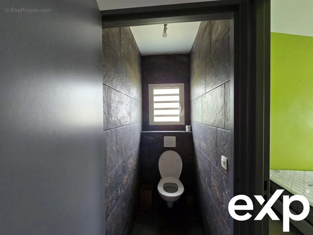 Maison à LA PLAINE-DES-PALMISTES