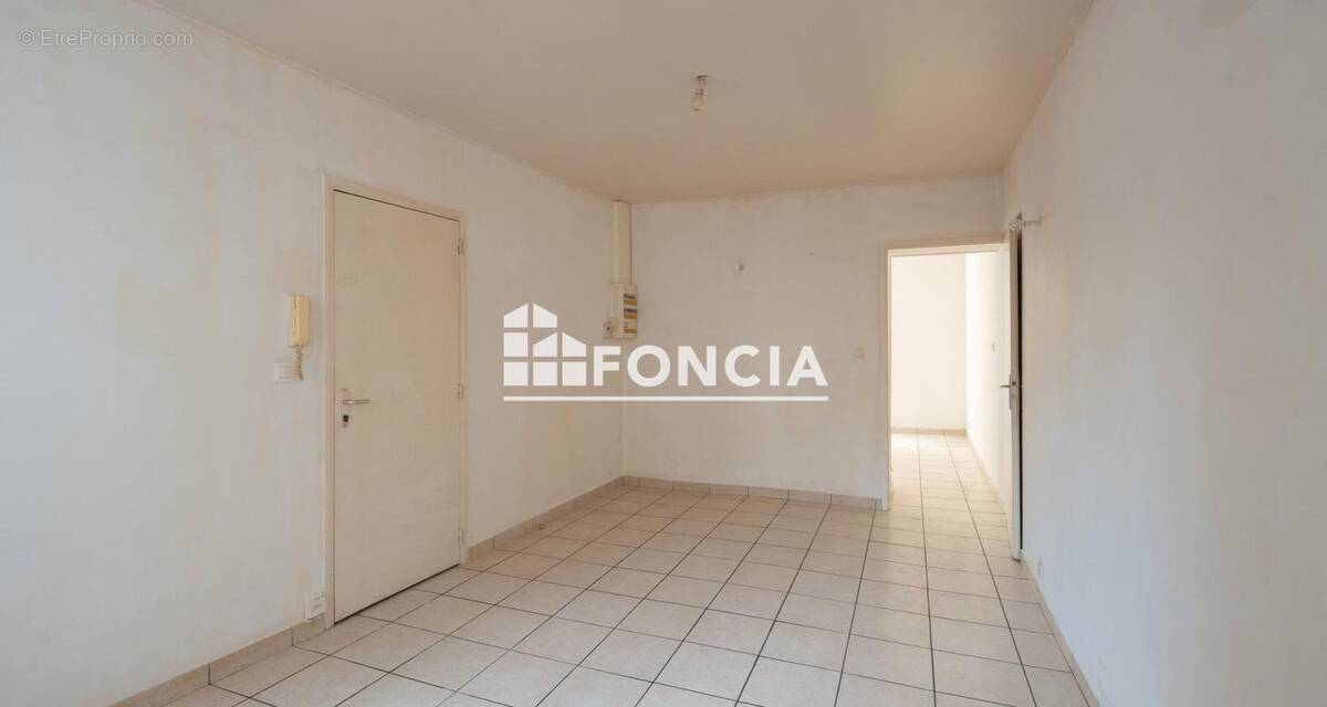 Appartement à BOURG-DE-PEAGE