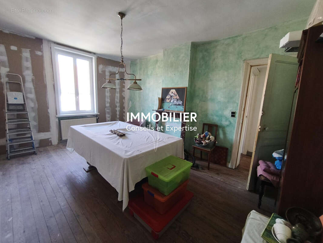 Maison 120 m² à Crespin  - photo 8