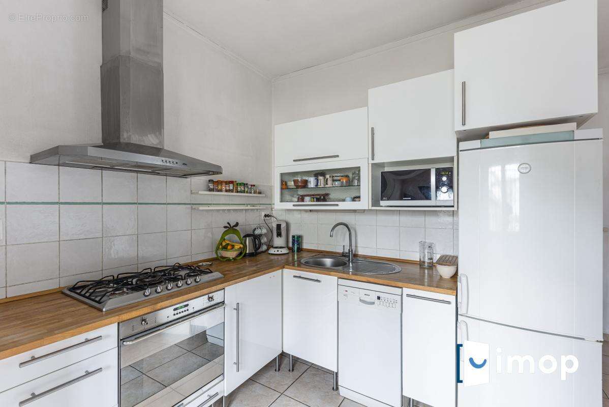 Maison à SAINT-MAUR-DES-FOSSES