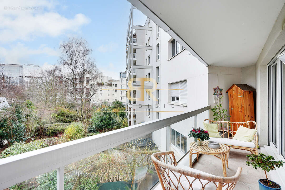 Appartement à LEVALLOIS-PERRET