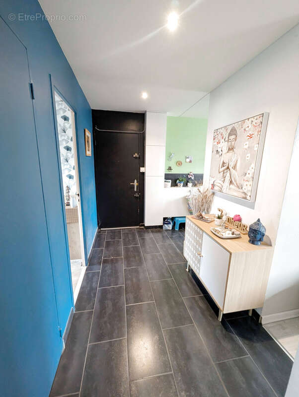 Appartement à FONTAINE