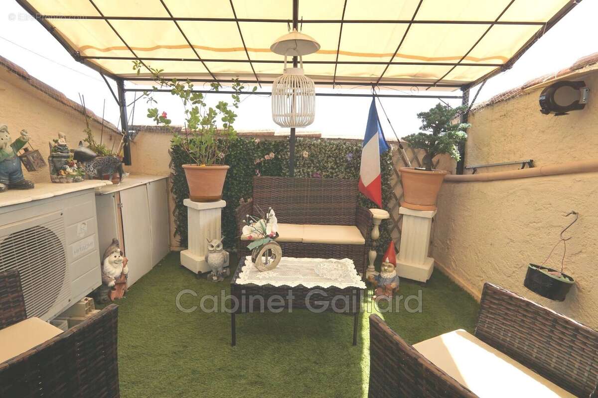 Appartement 84 m² à Peymeinade  - photo 8