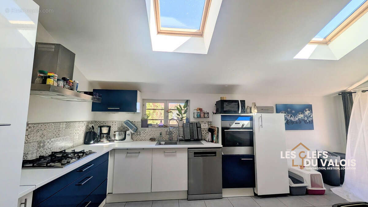 Maison 85 m² à Crepy-En-Valois  - photo 4