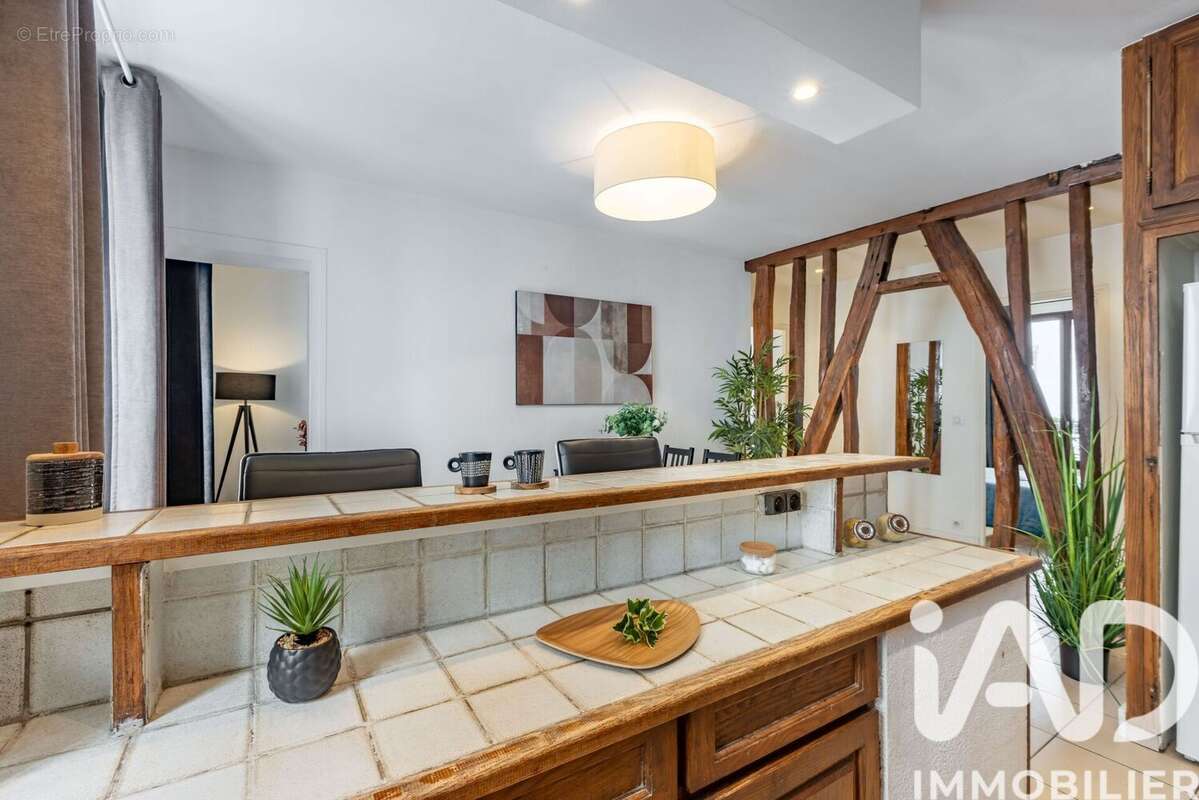 Photo 4 - Appartement à PARIS-18E