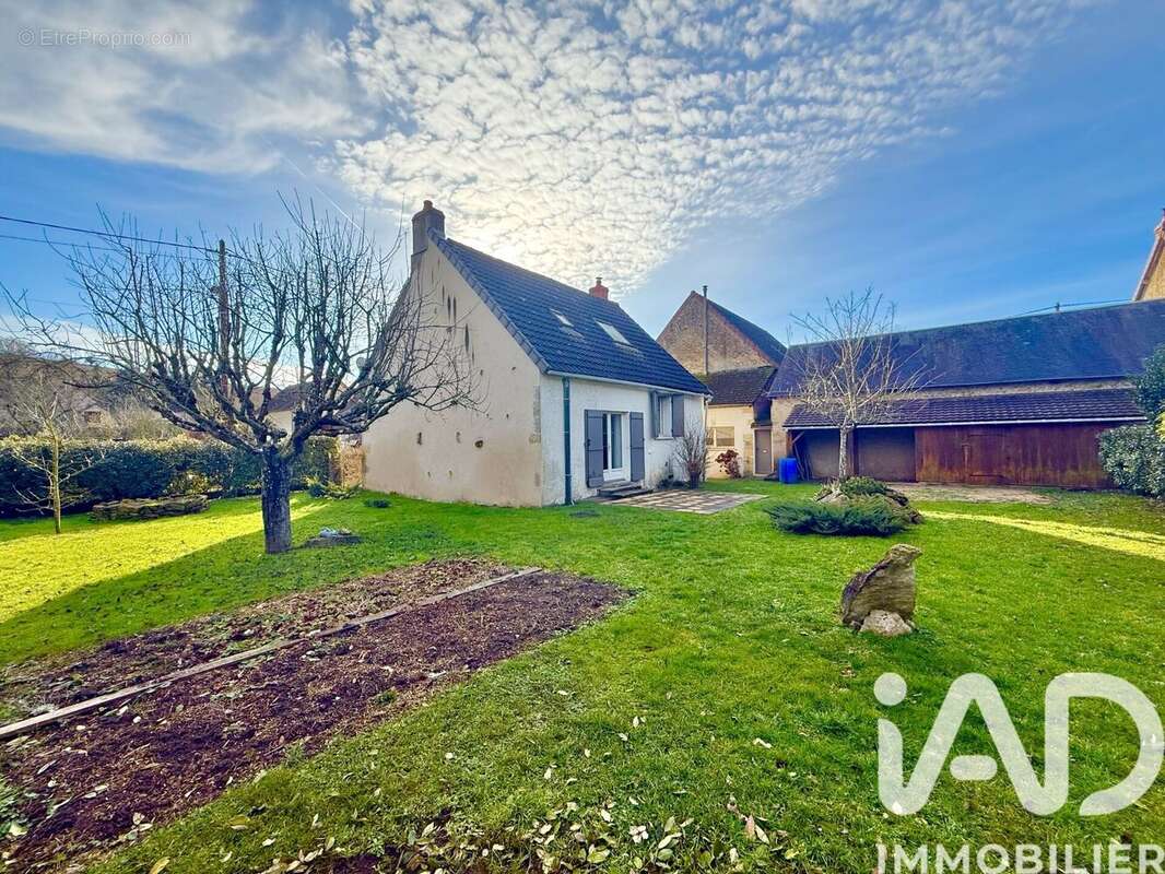 Photo 6 - Maison à CHATEAUNEUF-VAL-DE-BARGIS