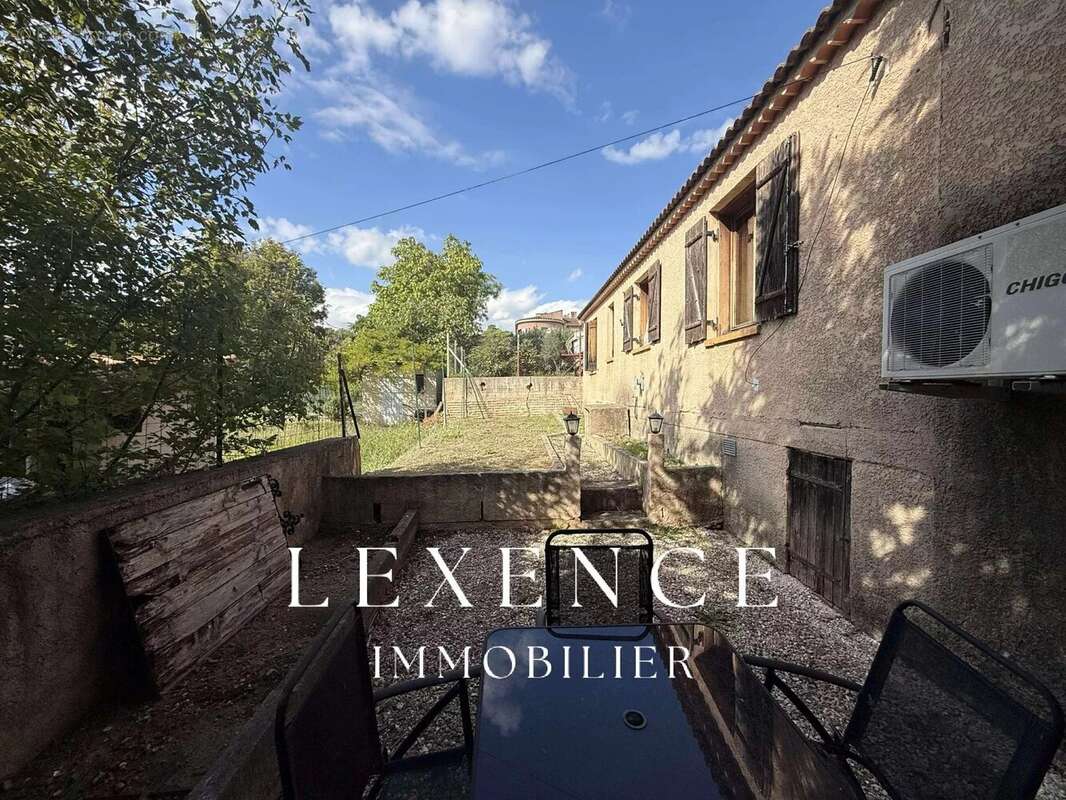 Maison à LA FARE-LES-OLIVIERS